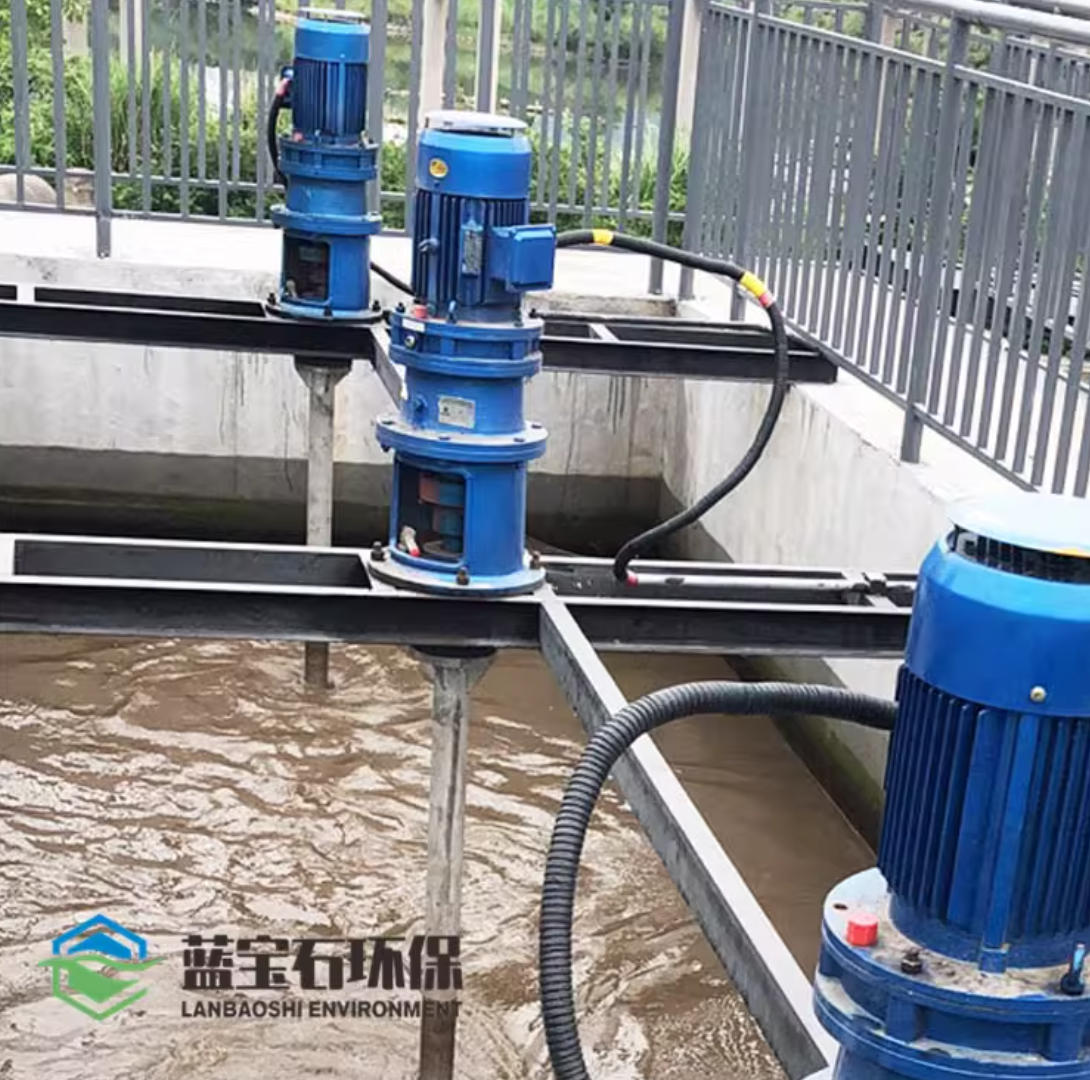 槳式攪拌機(jī)的維護(hù)與保養(yǎng)：確保水處理工藝高效運(yùn)行的全面指南